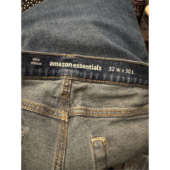 Amazon Essentials Men's Slim-Fit Jeans 32x30 - Picture 10 of 10